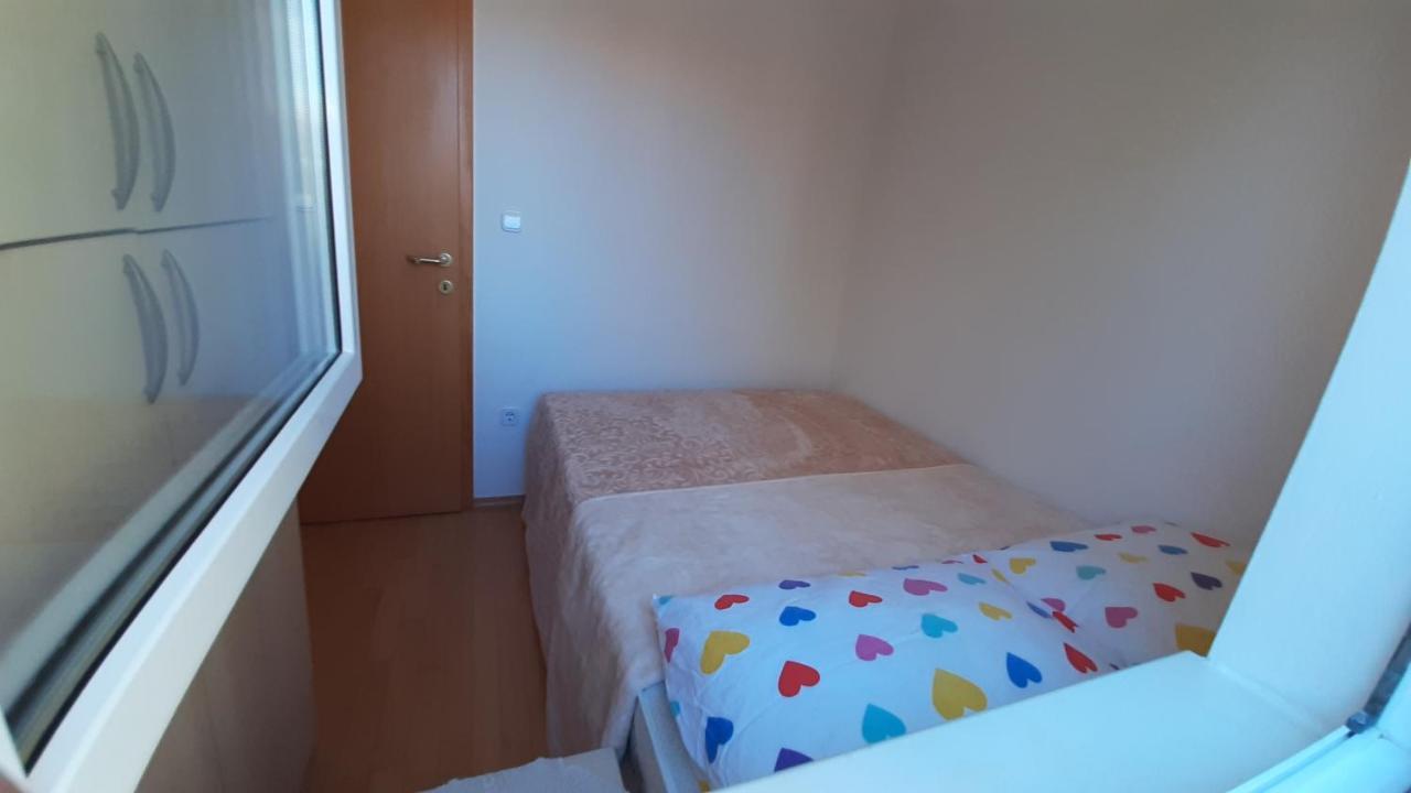 Apartments Puky Dreams Novalja Exterior photo
